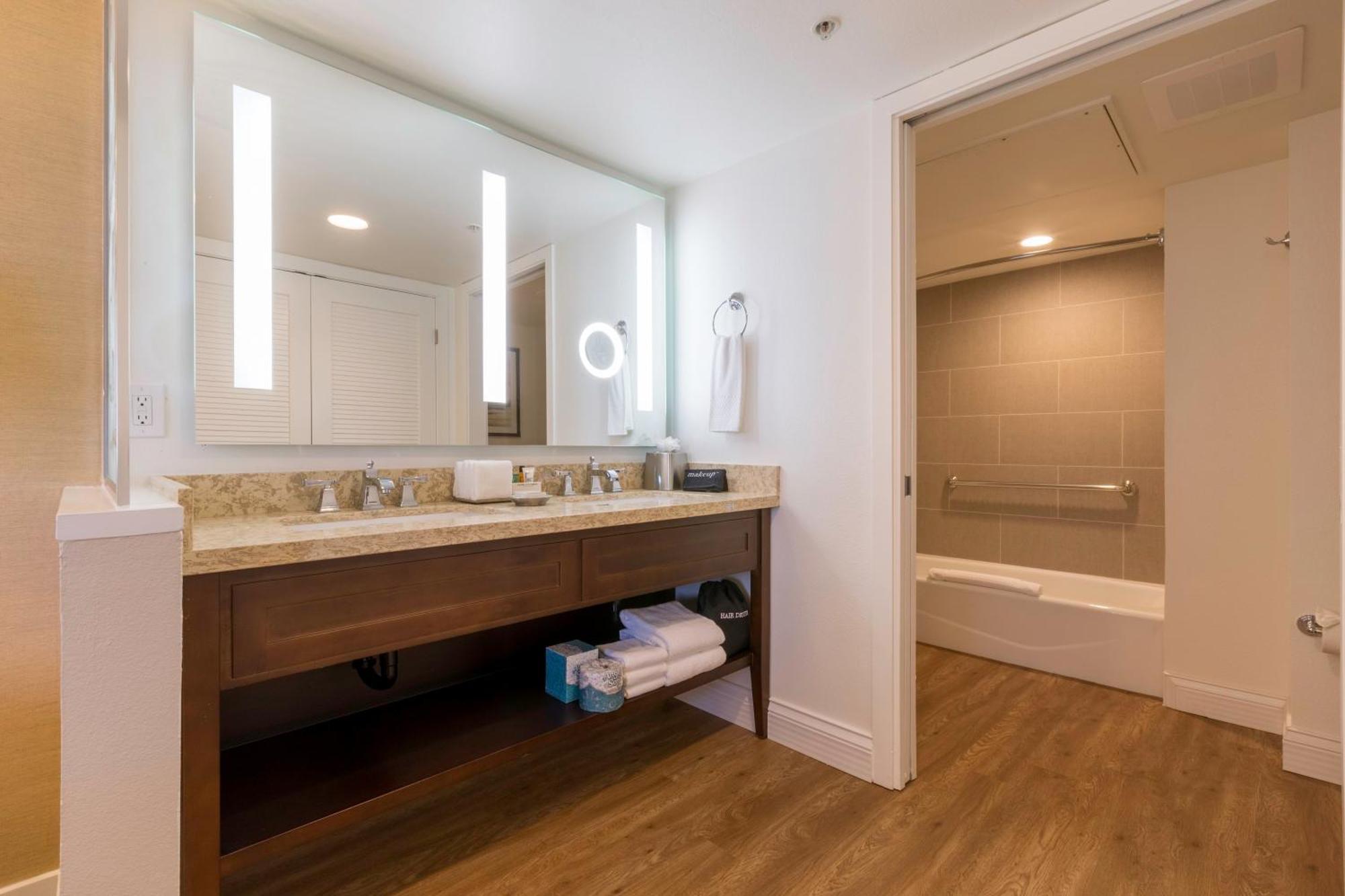 Carlsbad Seapointe Resort Екстер'єр фото